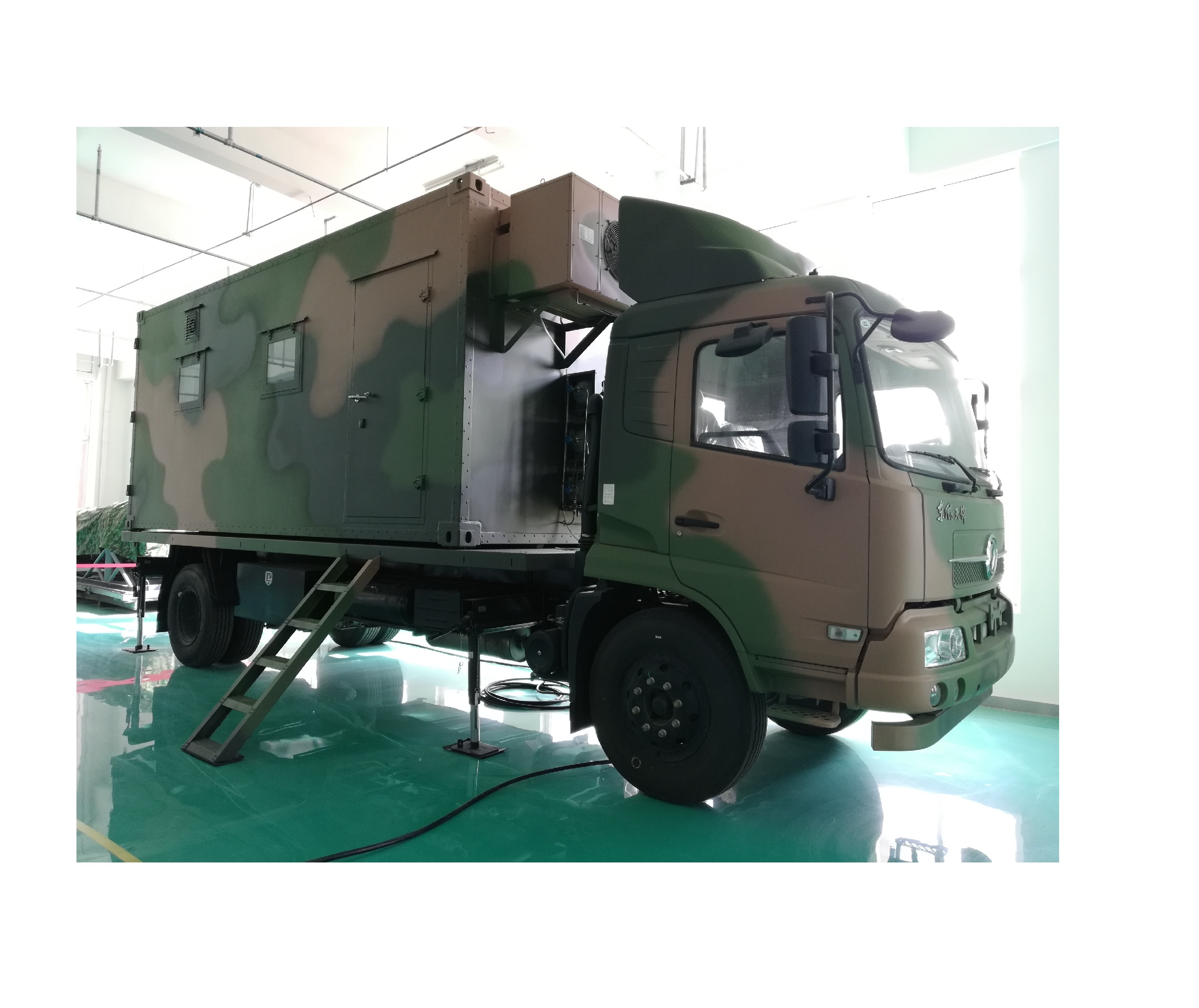 应急抢修增材制造方舱外场演练